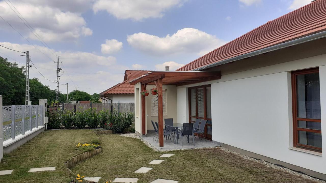Bibic Apartman A Kapolnasnyek Exterior photo